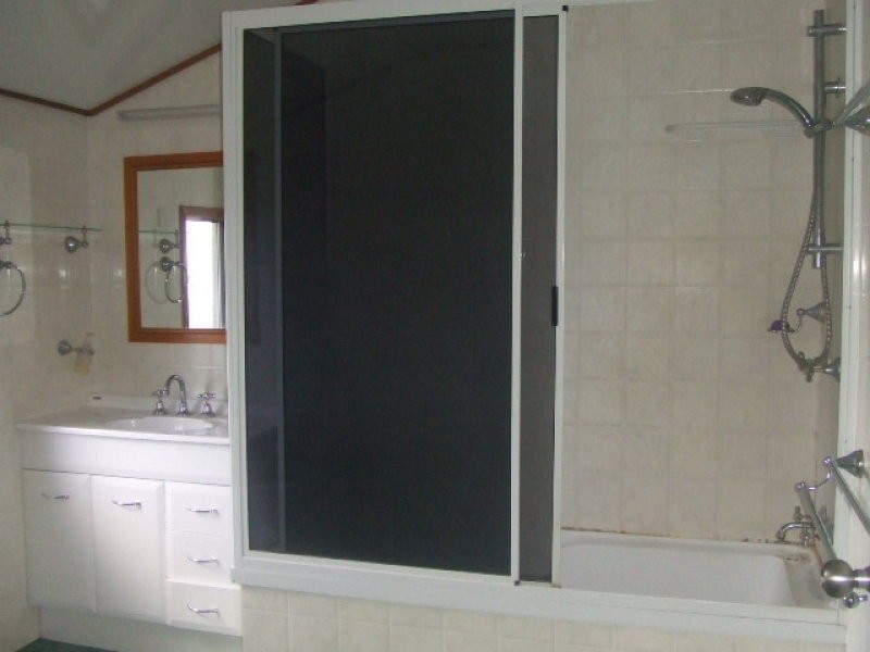 50 Fourth Street, Home Hill QLD 4806