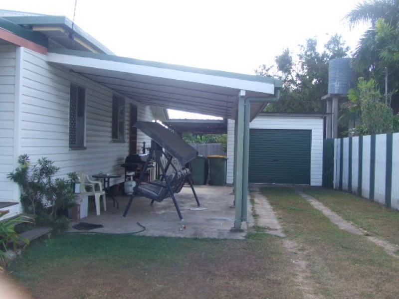 50 Fourth Street, Home Hill QLD 4806