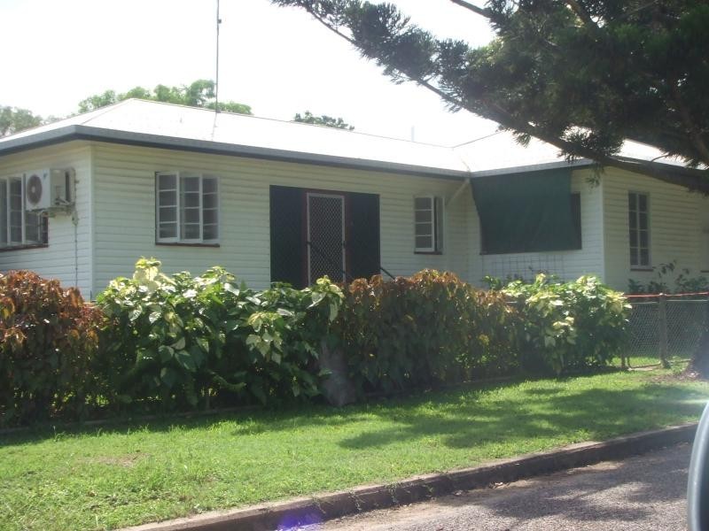 24 Nelson Street, Clare QLD 4807