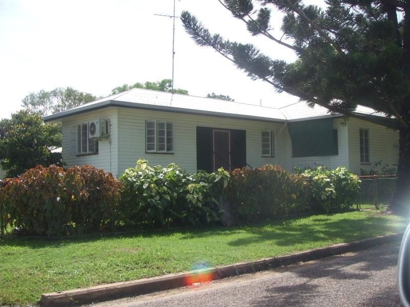 24 Nelson Street, Clare QLD 4807