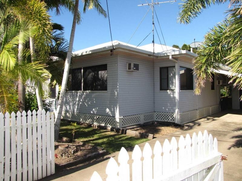25 Richard Street, Ayr QLD 4807