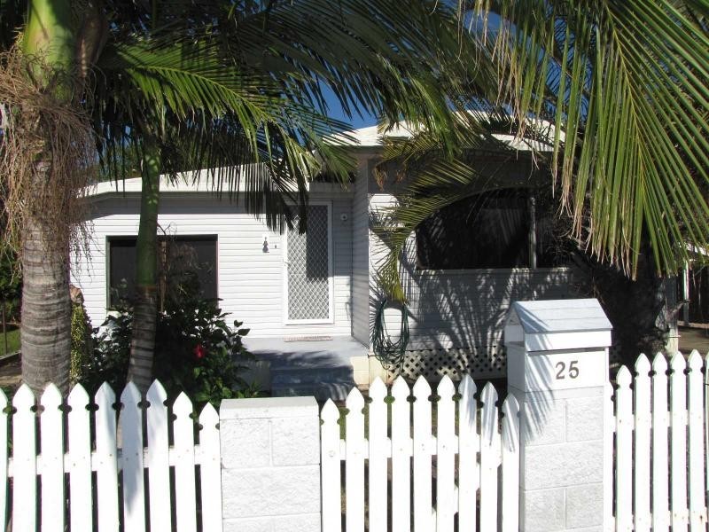 25 Richard Street, Ayr QLD 4807