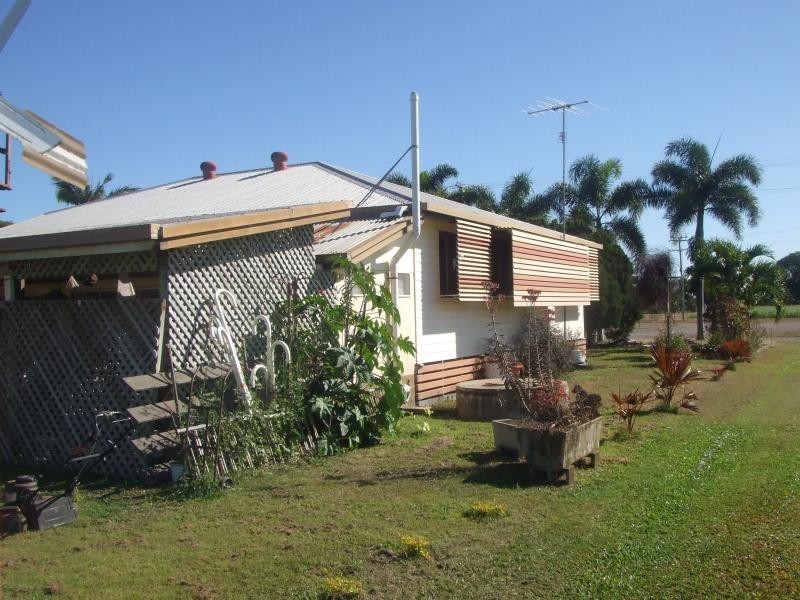 Jarvisfield QLD 4807