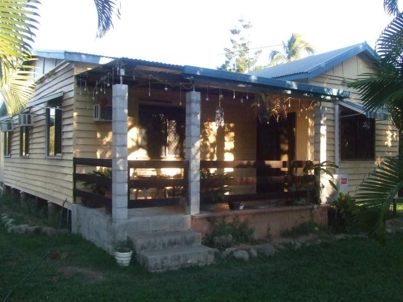 18 Michael Street, Ayr QLD 4807