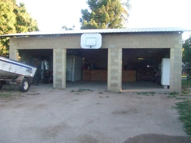 18 Michael Street, Ayr QLD 4807