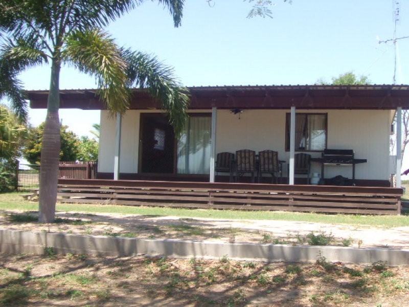 55 Plantation Avenue, Horseshoe Lagoon QLD 4809