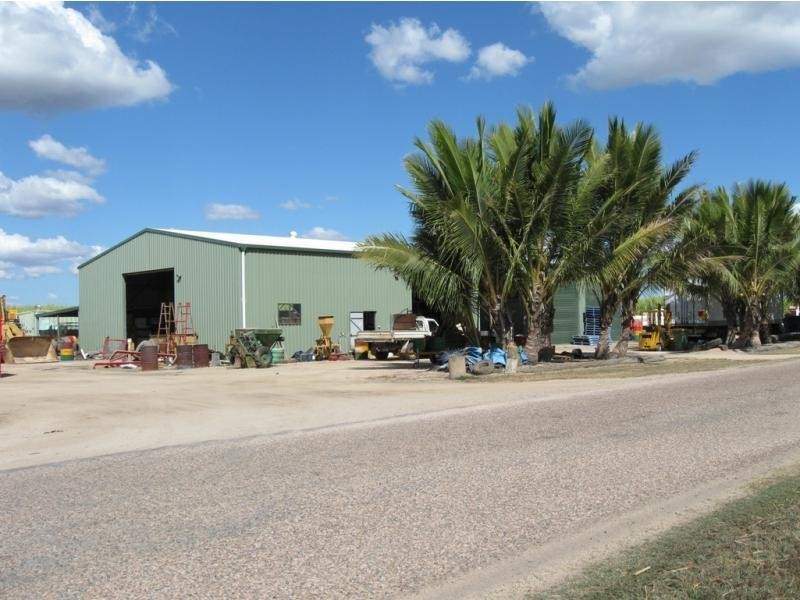 Fredericksfield QLD 4806