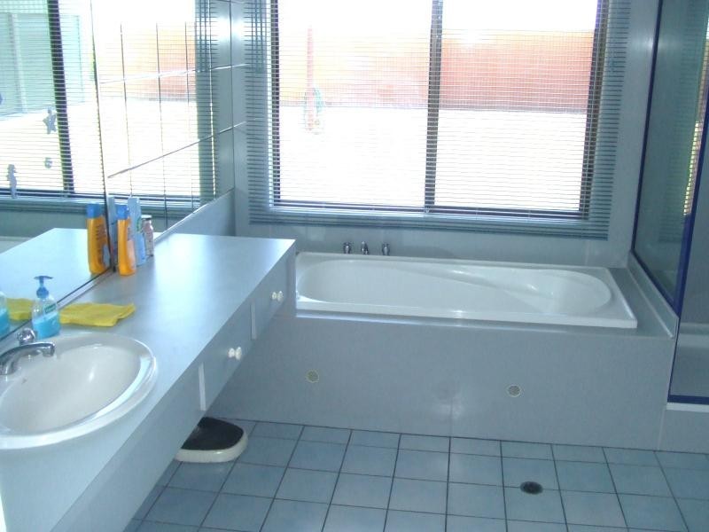 Jarvisfield QLD 4807