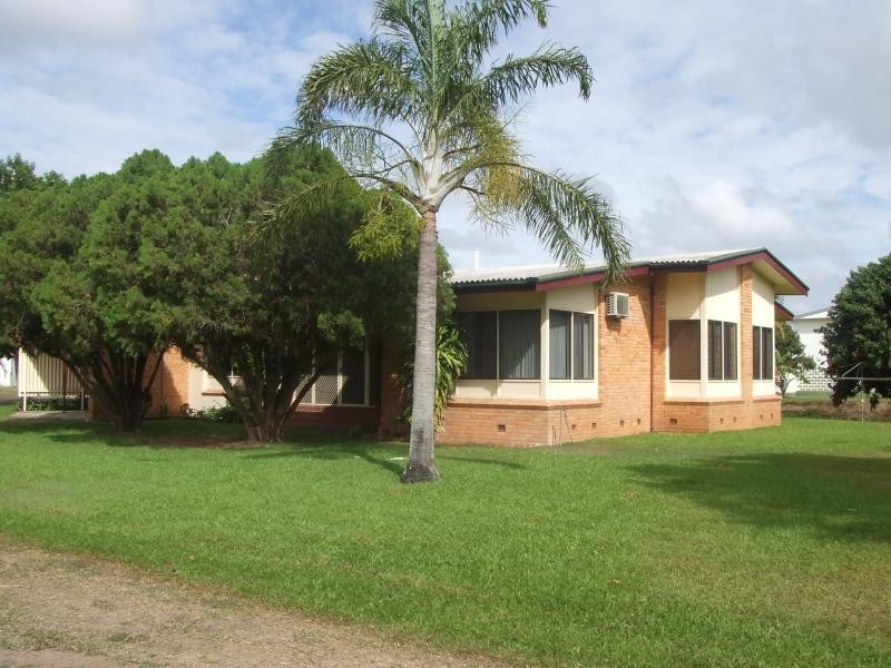 78 Eighth Street, Home Hill QLD 4806