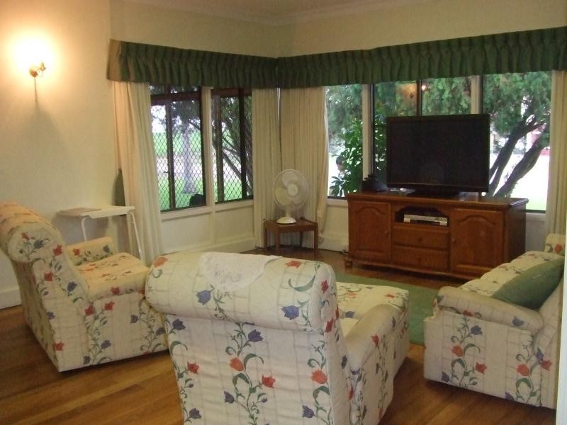 78 Eighth Street, Home Hill QLD 4806