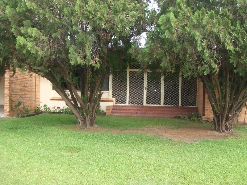78 Eighth Street, Home Hill QLD 4806