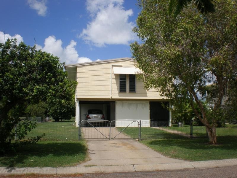 6 Twelfth A Avenue, Home Hill QLD 4806