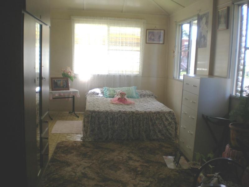 54 Munro Street, Ayr QLD 4807