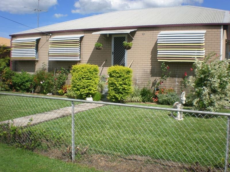 54 Munro Street, Ayr QLD 4807