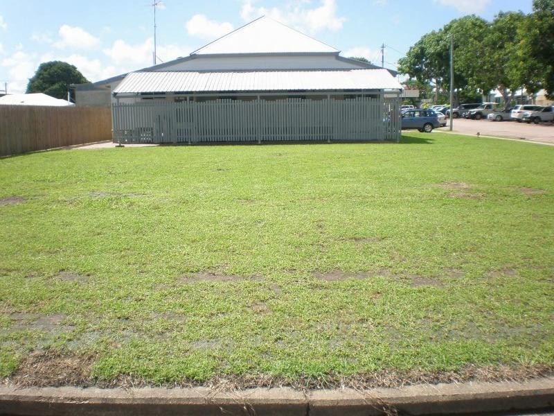 118 Young Street, Ayr QLD 4807