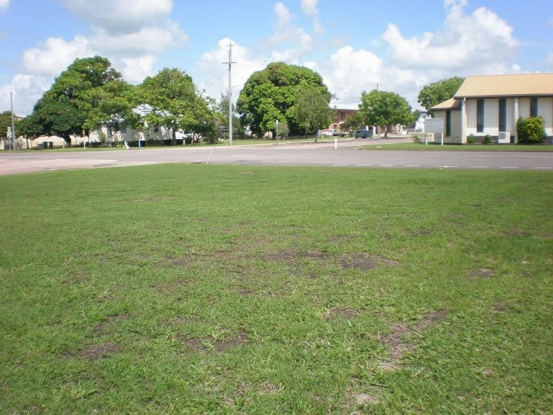 118 Young Street, Ayr QLD 4807