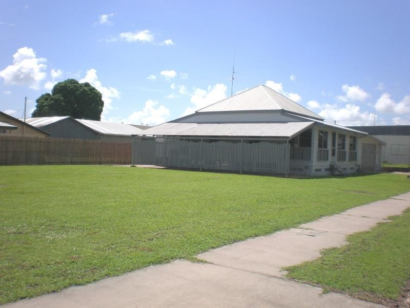 118 Young Street, Ayr QLD 4807