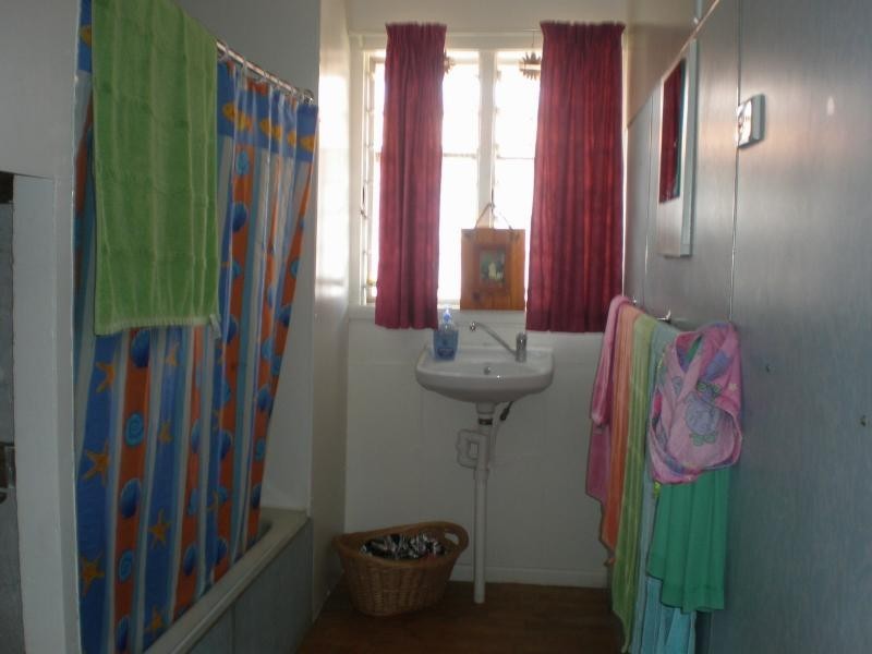 27 Tenth Avenue, Home Hill QLD 4806