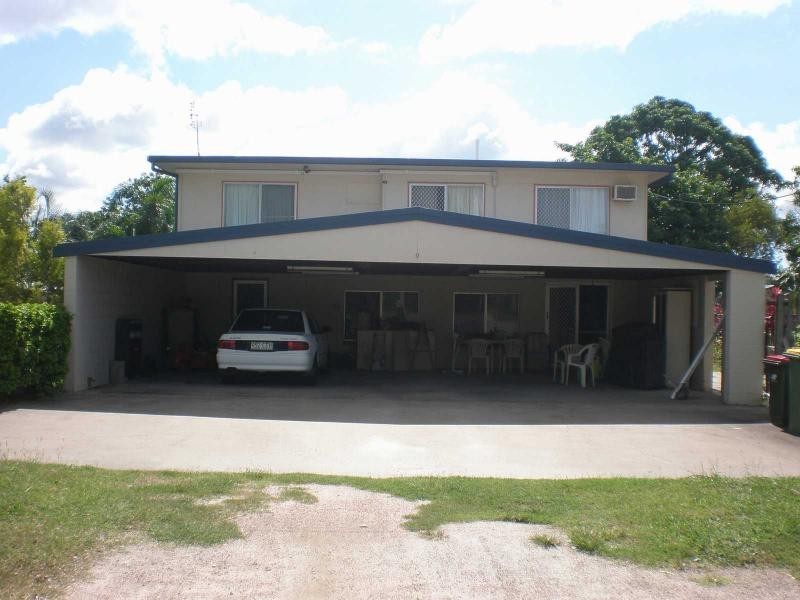 9 Henry Street, Ayr QLD 4807