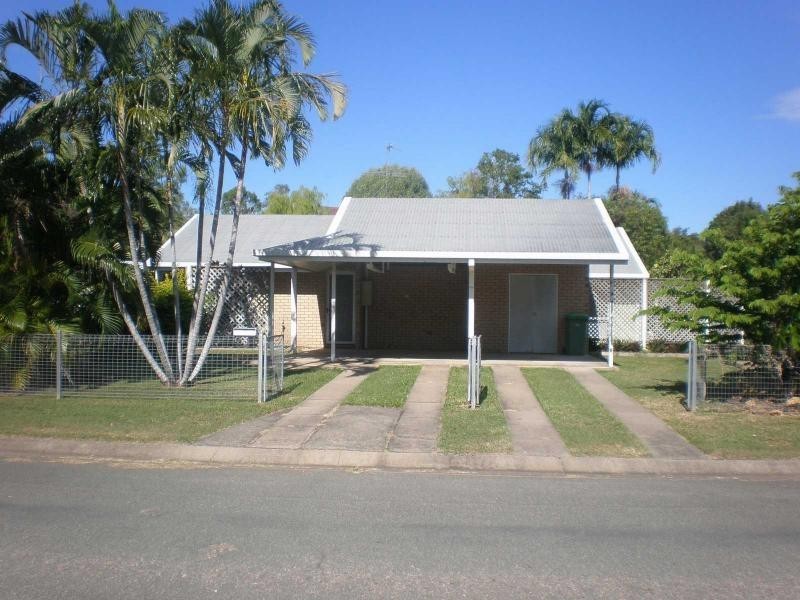 8 Searle Court, Ayr QLD 4807