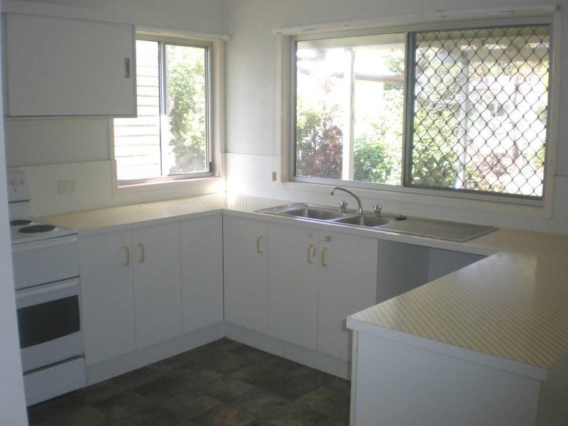 8 Searle Court, Ayr QLD 4807