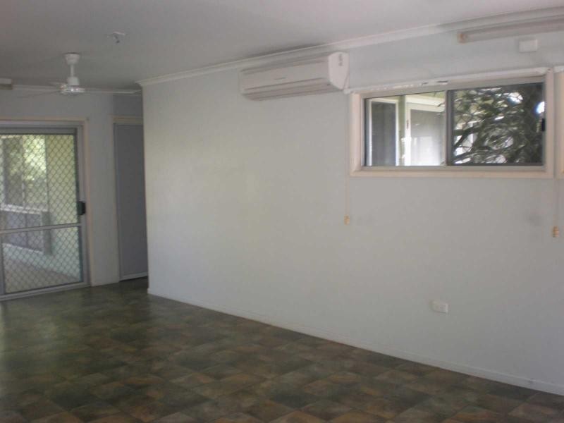 8 Searle Court, Ayr QLD 4807