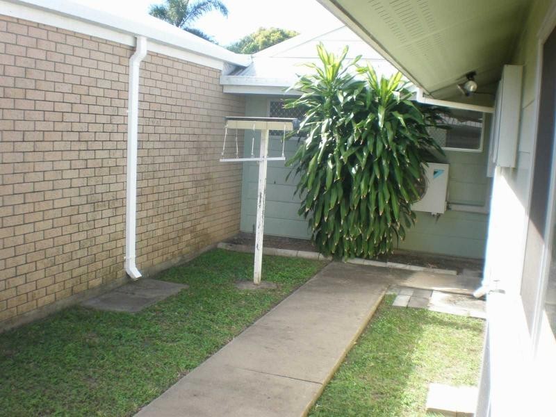8 Searle Court, Ayr QLD 4807