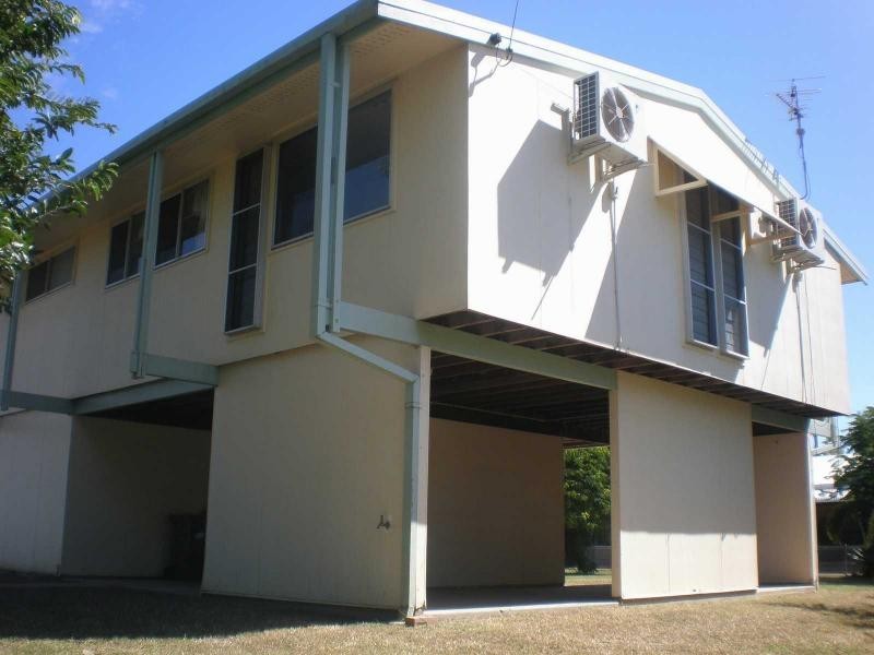 116 First Street, Home Hill QLD 4806