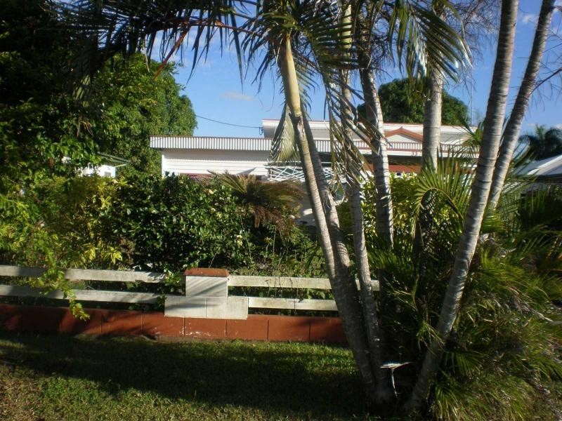 33 Drysdale Street, Brandon QLD 4808