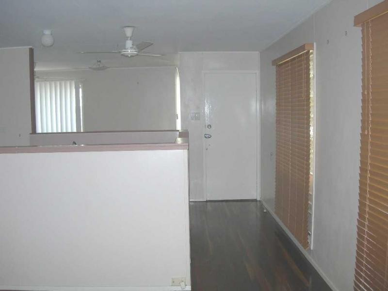 19 Moss Street, Ayr QLD 4807
