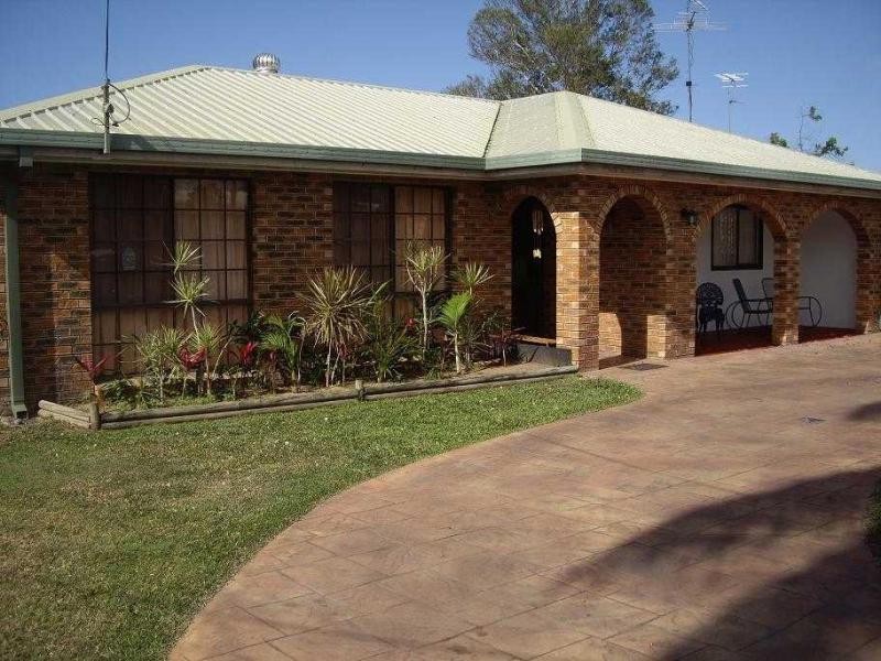 81 Fourteenth Avenue, Home Hill QLD 4806
