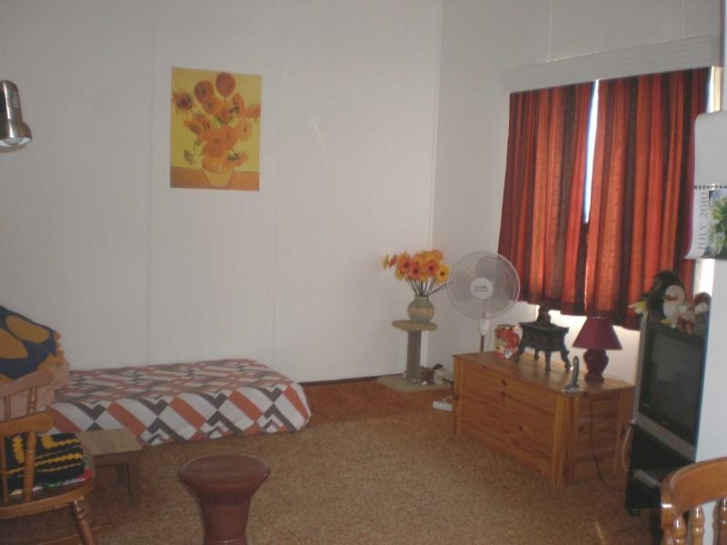 1 Seventh Street, Home Hill QLD 4806