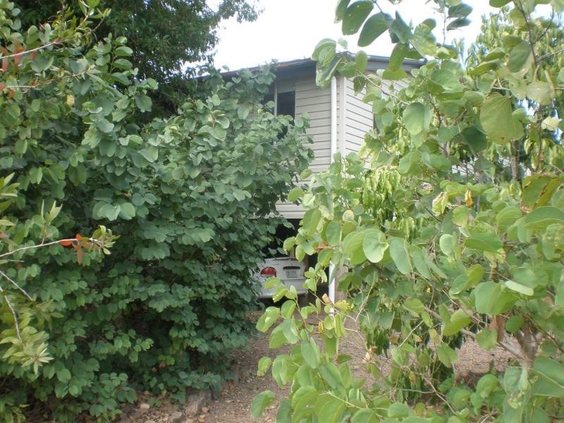 1 Seventh Street, Home Hill QLD 4806