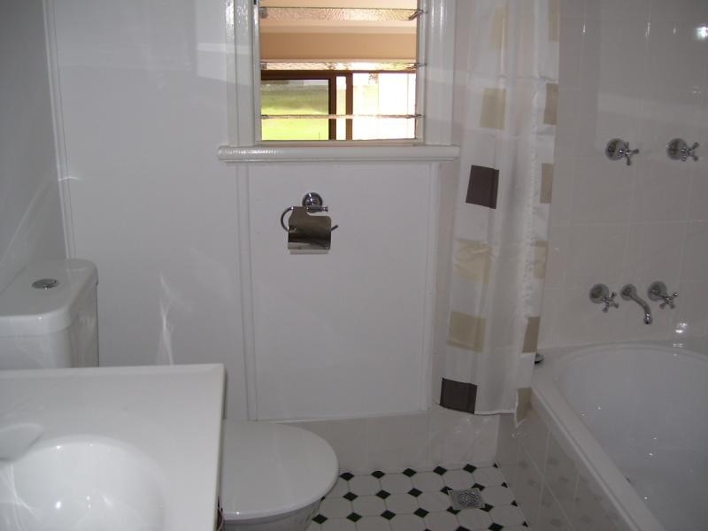 11 Elizabeth Street, Ayr QLD 4807