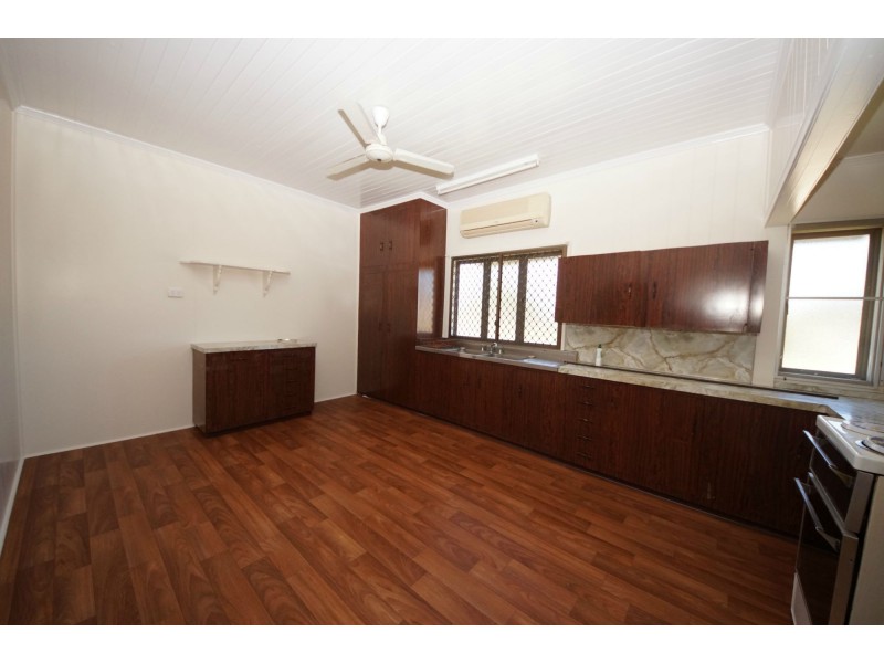 32 Mary Street, Ayr QLD 4807