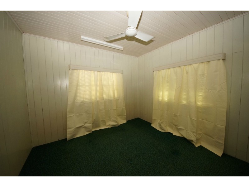 32 Mary Street, Ayr QLD 4807