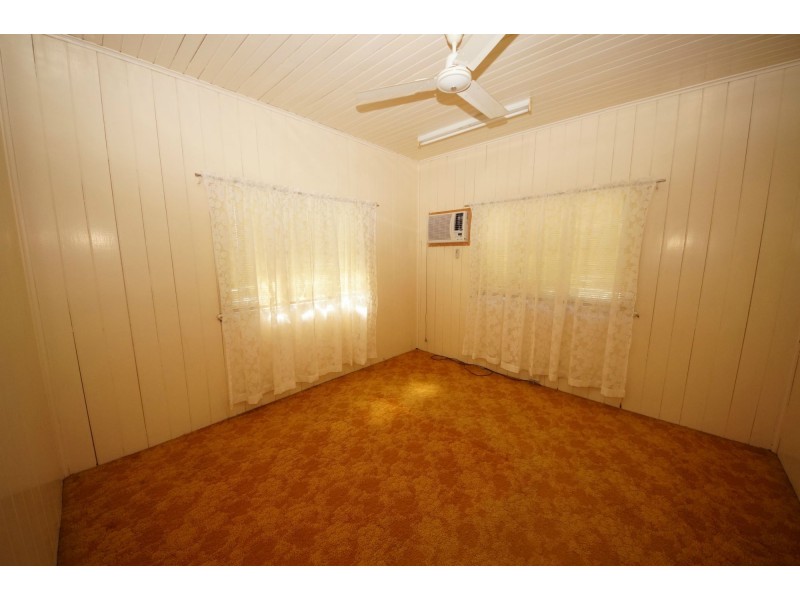 32 Mary Street, Ayr QLD 4807