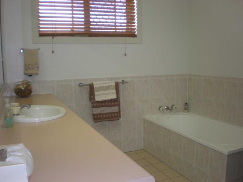 13 Gainsborough Drive, Ayr QLD 4807