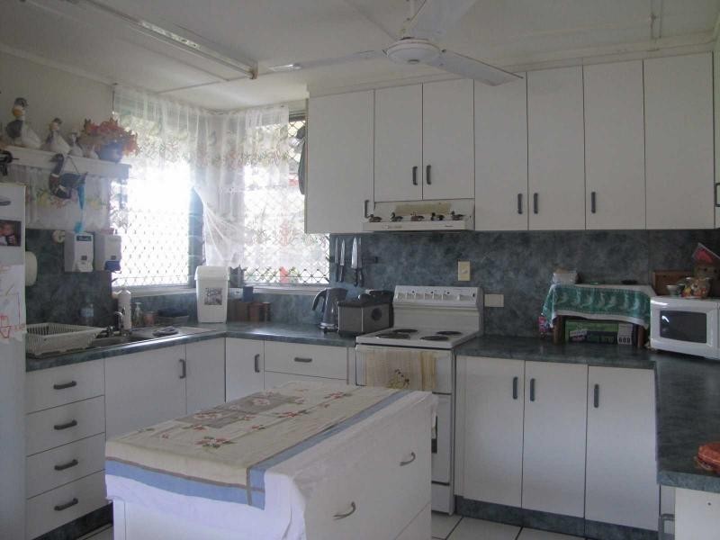 6 Home Hill Road, Ayr QLD 4807