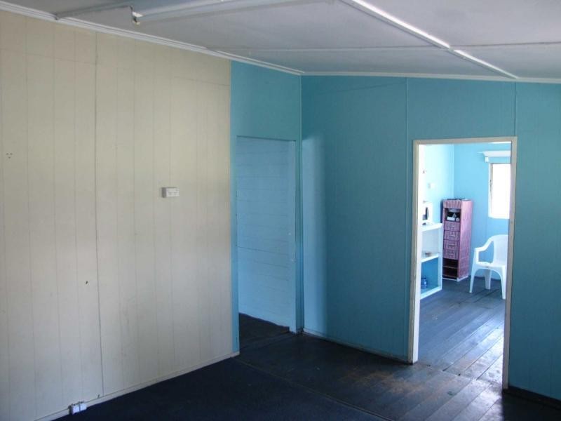 90 Railway Street, Ayr QLD 4807