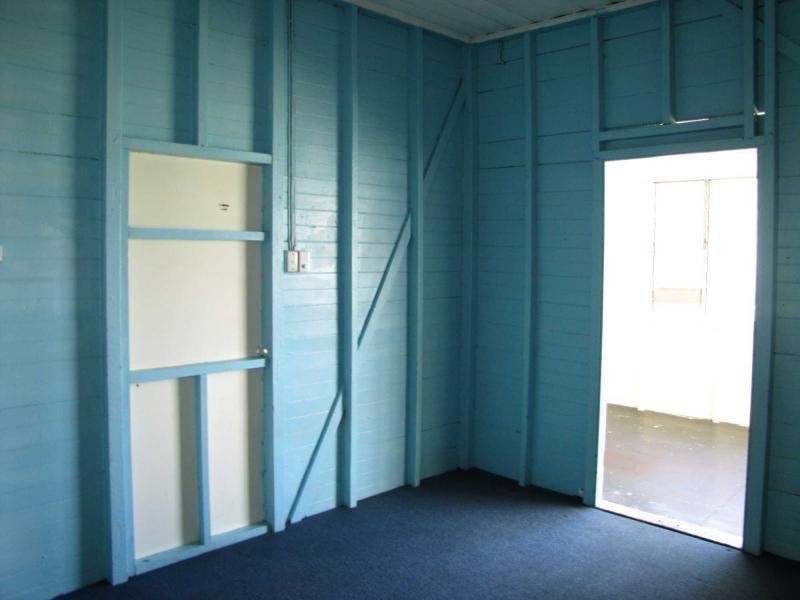 90 Railway Street, Ayr QLD 4807