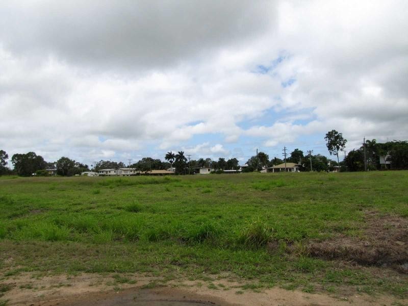 Ayr QLD 4807