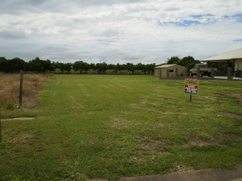 13a Lisa Drive, LISA DRIVE, Ayr QLD 4807