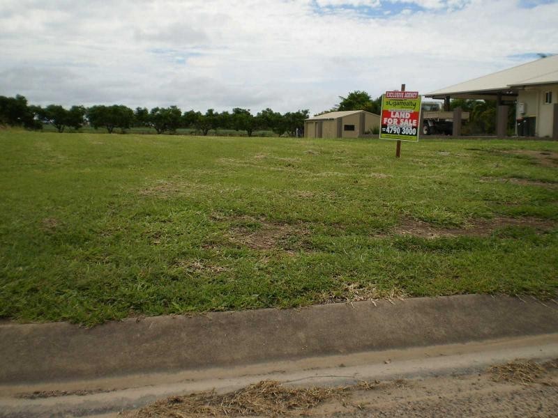 13a Lisa Drive, LISA DRIVE, Ayr QLD 4807