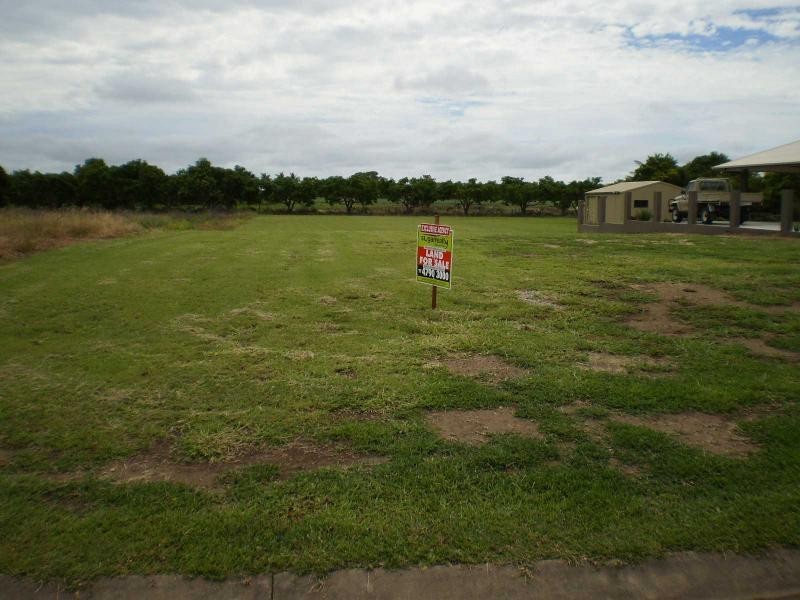 13a Lisa Drive, LISA DRIVE, Ayr QLD 4807