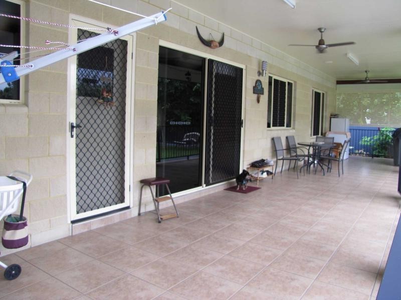 65 Ninth Avenue, Home Hill QLD 4806