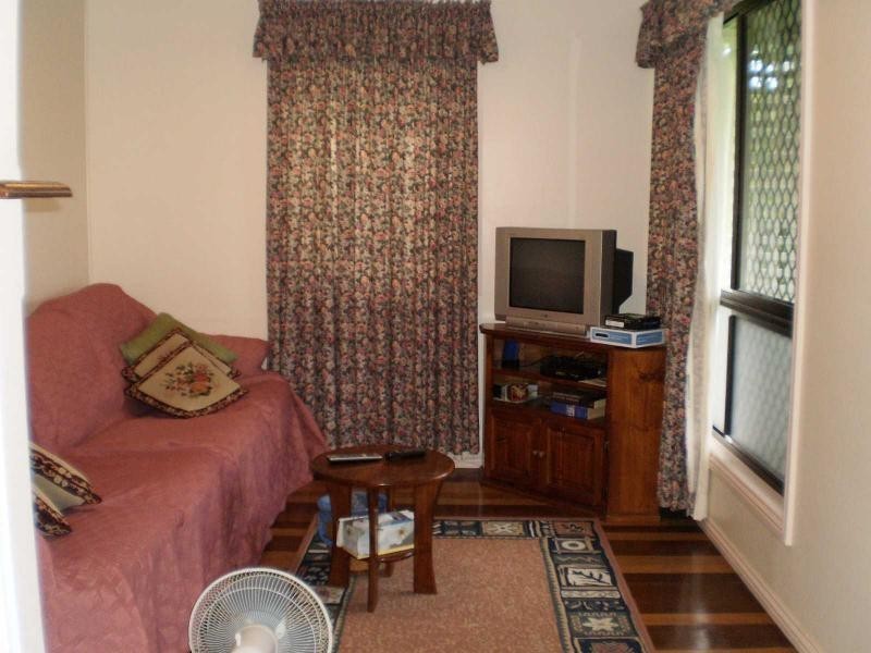 5 Barsby Street, Ayr QLD 4807