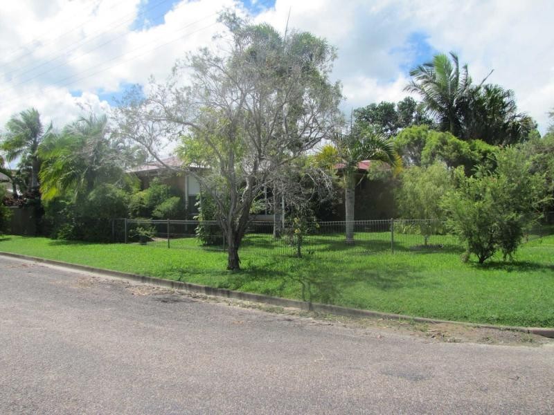 25 Toll Street, Brandon QLD 4808