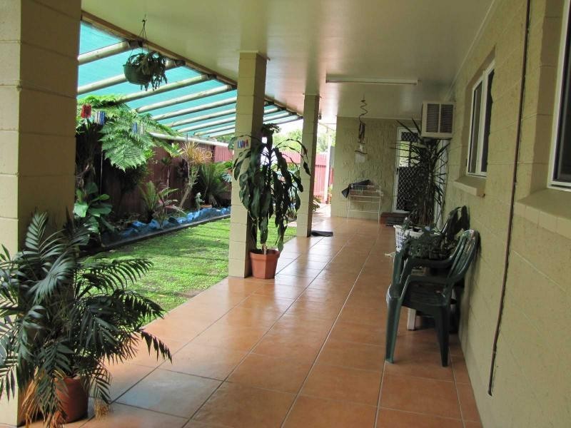43 Fourteenth Street, Home Hill QLD 4806