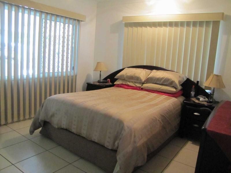 43 Fourteenth Street, Home Hill QLD 4806